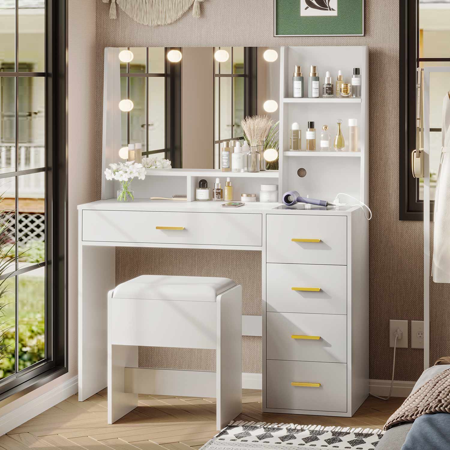 Makeup Vanity